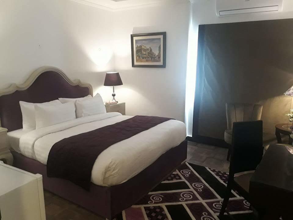 Maisonette Hotel & Apartments Lahore Exterior foto
