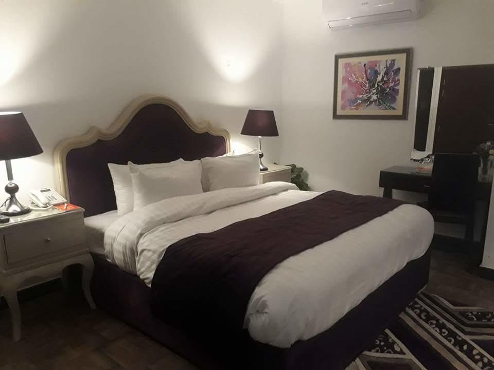 Maisonette Hotel & Apartments Lahore Exterior foto