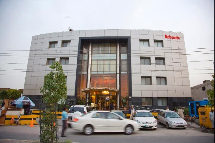 Maisonette Hotel & Apartments Lahore Exterior foto